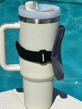 Load image into Gallery viewer, &quot;The Billie&quot; Cup Bag Gray
